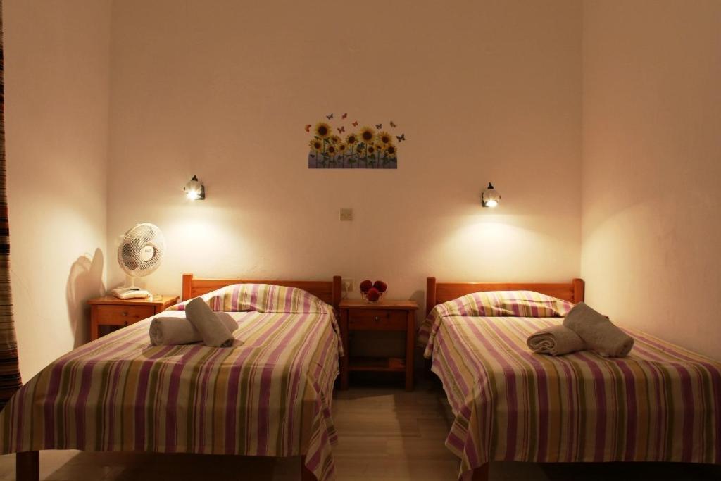 Violetta Aparthotel Ios Exteriör bild